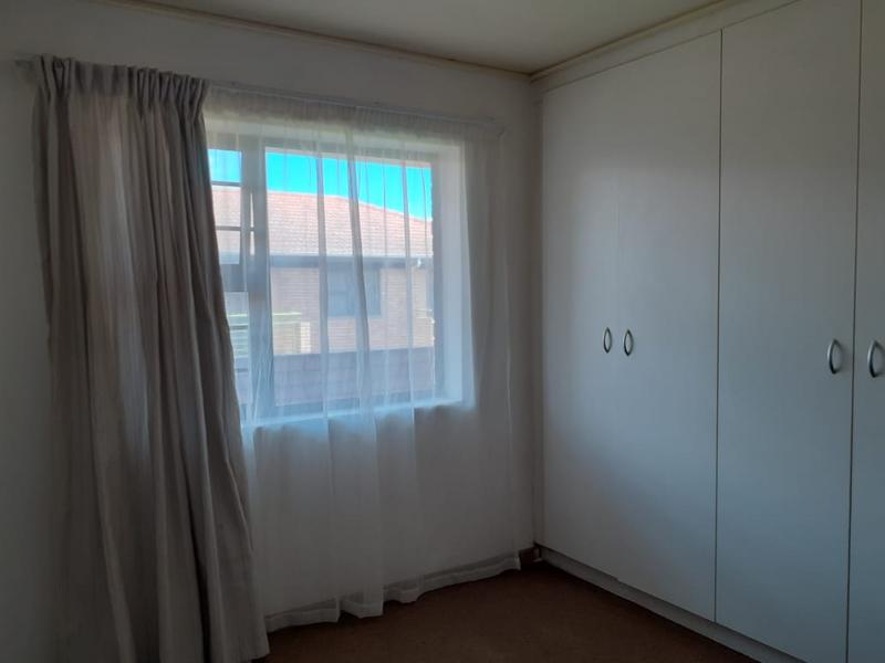 To Let 2 Bedroom Property for Rent in Grahamstown Central Eastern Cape